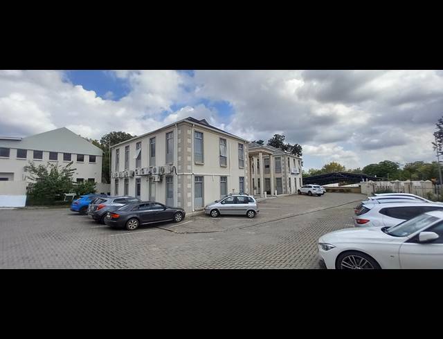 832M² OFFICE TO LET IN RIVONIA